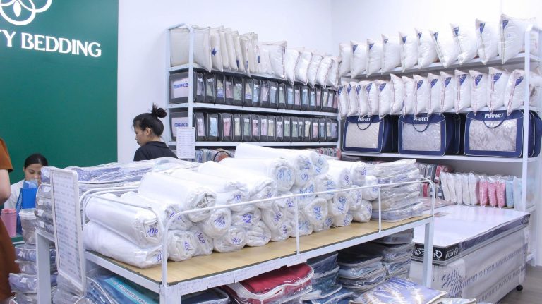 z6767347950893_71583e31e7bda6a4675bb3fc702fdd1e